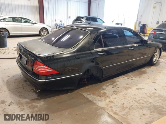 2006 Mercedes-Benz S 430 with VIN WDBNG83JX6A462023, listed as a IAAI auction lot 41711621 with Not Provided miles and . Bid and sale history available at DreamBid. Image 4.