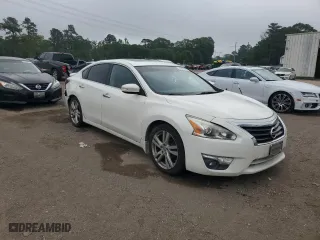 2013 Nissan Altima 3.5 SL with VIN 1N4BL3AP2DN515447, listed as a Copart auction lot 53807925 with 205,362 mi miles and Salvage Title. Bid and sale history available at carsss.com. Image 4.