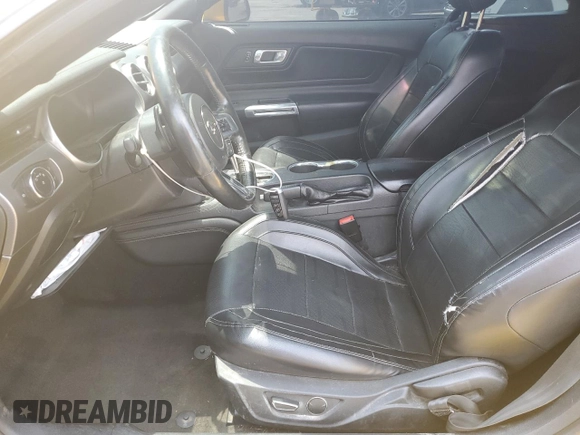 2018 Ford Mustang EcoBoost Premium with VIN 1FATP8UH1J5139393, listed as a Copart auction lot 60925365 with 135,841 mi miles and Clean title. Bid and sale history available at DreamBid. Image 7.