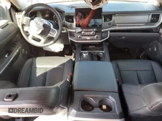 2024 Ford Expedition Max XLT with VIN 1FMJK1H87REA85137, listed as a Copart auction lot 46241645 with 4,845 mi miles and Non repairable. Bid and sale history available at DreamBid. Image 8.