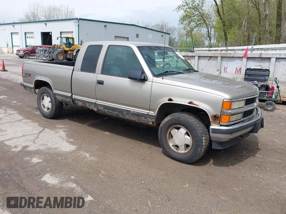 1998 Chevrolet Silverado 1500 with VIN 1GCEK19R6WR112281, listed as a IAAI auction lot 42180075 with 185,399 mi miles and . Bid and sale history available at DreamBid. Image 1.