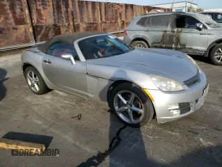 2008 Saturn Sky z VIN 1G8MC35BX8Y132825, wystawiony jako Copart lot #81708484 z przebiegiem 117 955 mil mil oraz Czysty tytuł • Clean title. Historia ofert i sprzedaży dostępna na DreamBid. Obrazek 4.