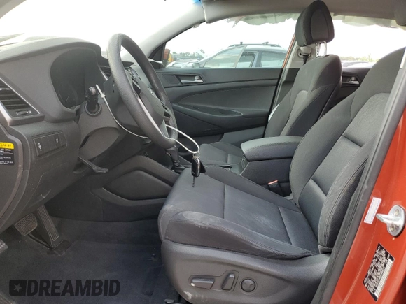 2017 Hyundai Tucson SE z VIN KM8J33A42HU486275, wystawiony jako Copart lot #53658145 z przebiegiem 31 928 mil mil oraz Szkoda całkowita • Salvage title. Historia ofert i sprzedaży dostępna na DreamBid. Obrazek 7.