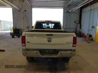 2017 Ram 2500 Big Horn with VIN 3C6UR5DL2HG701033, listed as a IAAI auction lot 41668166 with 95,653 mi miles. Bid and sale history available at carsss.com. Image 16.