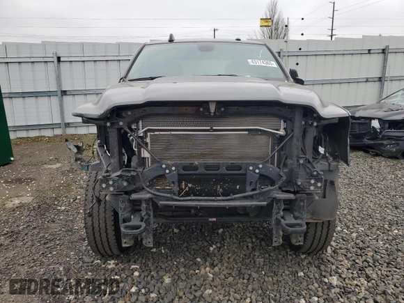 2022 Ram 2500 Tradesman with VIN 3C6UR5HJ2NG354744, listed as a Copart auction lot 43174365 with 17,589 mi miles and Salvage title. Bid and sale history available at DreamBid. Image 5.