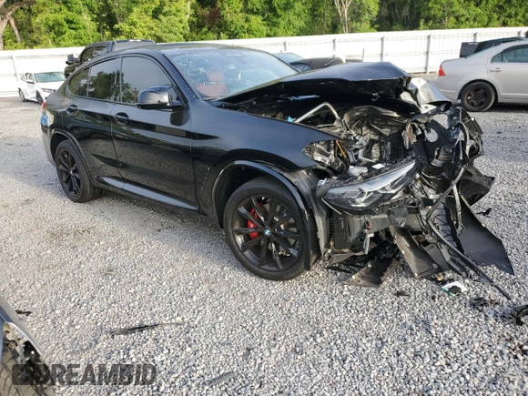 2024 BMW X4 M40i z VIN 5UX43DT00R9V20010, wystawiony jako Copart lot #51654125 z przebiegiem Nie podano mil oraz Nie do naprawy • Non repairable. Historia ofert i sprzedaży dostępna na DreamBid. Obrazek 4.