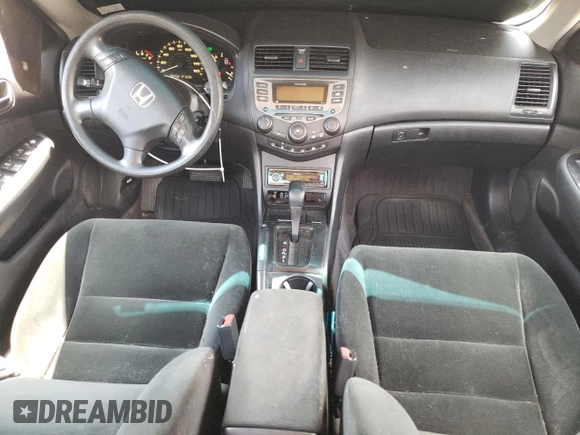 2006 Honda Accord LX SE with VIN 1HGCM56306A047940, listed as a Copart auction lot 61636365 with 197,560 mi miles and Clean title. Bid and sale history available at DreamBid. Image 8.