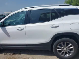 2023 GMC Terrain SLT z VIN 3GKALPEG4PL194415, wystawiony jako IAAI lot #42338108 z przebiegiem 51 966 mil mil oraz . Historia ofert i sprzedaży dostępna na DreamBid. Obrazek 14.