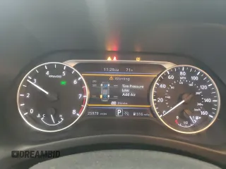 2024 Nissan Sentra SV z VIN 3N1AB8CV0RY289746, wystawiony jako Copart lot #57974625 z przebiegiem 25 979 mil mil oraz Nie do naprawy • Non repairable. Historia ofert i sprzedaży dostępna na DreamBid. Obrazek 9.