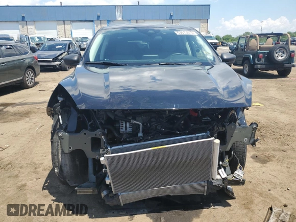 2022 Ford Escape SE z VIN 1FMCU9G67NUB69346, wystawiony jako Copart lot #63013015 z przebiegiem Nie podano mil oraz Czysty tytuł • Clean title. Historia ofert i sprzedaży dostępna na DreamBid. Obrazek 5.