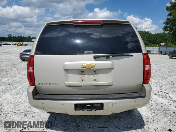 2013 Chevrolet Suburban LT z VIN 1GNSCJE06DR290395, wystawiony jako Copart lot #61279575 z przebiegiem 250 302 mil mil oraz Szkoda całkowita • Salvage title. Historia ofert i sprzedaży dostępna na DreamBid. Obrazek 6.