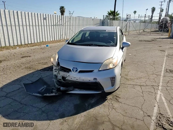 2012 Toyota Prius One with VIN JTDKN3DUXC5391447, listed as a Copart auction lot 46944155 with 123,901 mi miles and Salvage Title. Bid and sale history available at carsss.com. Image 11.