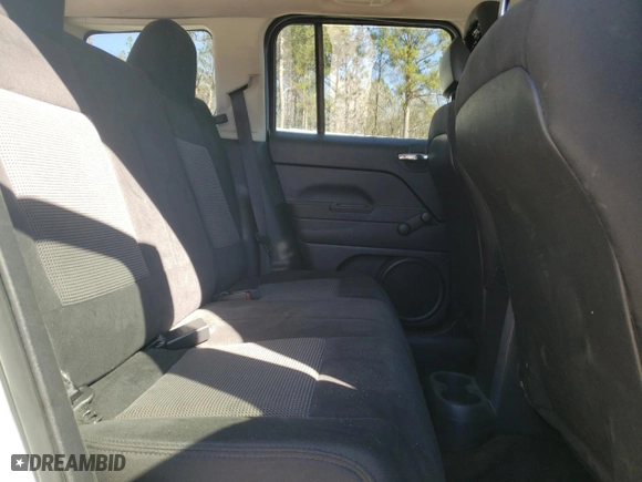 2014 Jeep Patriot Sport with VIN 1C4NJPBA2ED722653, listed as a Copart auction lot 49992995 with 160,967 mi miles and Salvage Title. Bid and sale history available at carsss.com. Image 11.