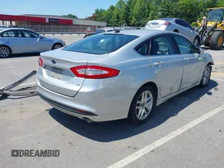 2016 Ford Fusion SE with VIN 3FA6P0H76GR262757, listed as a IAAI auction lot 42515265 with 198,901 mi miles and . Bid and sale history available at DreamBid. Image 4.