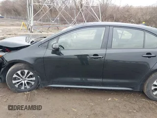 2022 Toyota Corolla Hybrid LE with VIN JTDEAMDEXNJ044413, listed as a IAAI auction lot 41556787 with 37,529 mi miles. Bid and sale history available at carsss.com. Image 14.