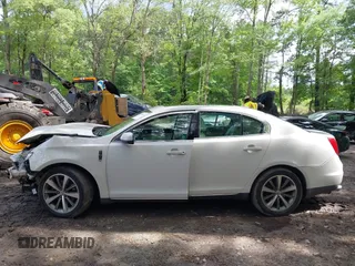 2009 Lincoln MKS с VIN 1LNHM93R09G612219, выставлен на аукционе IAAI как лот 42265639 с пробегом 203 651 миль миль и . История ставок и продаж доступна на DreamBid. Изображение 15.