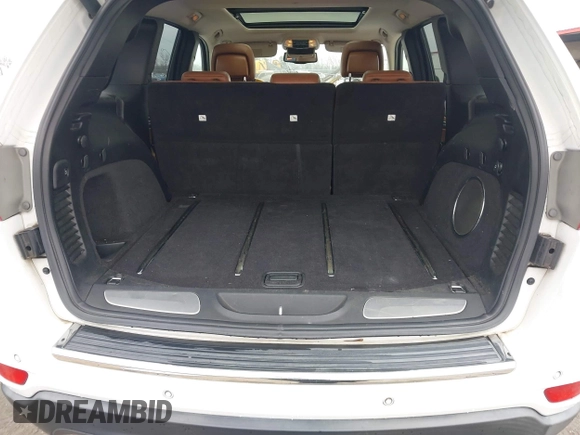 2013 Jeep Grand Cherokee Overland with VIN 1C4RJECG5DC648593, listed as a IAAI auction lot 41576630 with 187,098 mi miles. Bid and sale history available at carsss.com. Image 8.