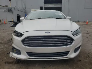 2013 Ford Fusion SE with VIN 3FA6P0HR1DR240579, listed as a Copart auction lot 53899725 with 72,683 mi miles and Salvage Title. Bid and sale history available at DreamBid. Image 5.