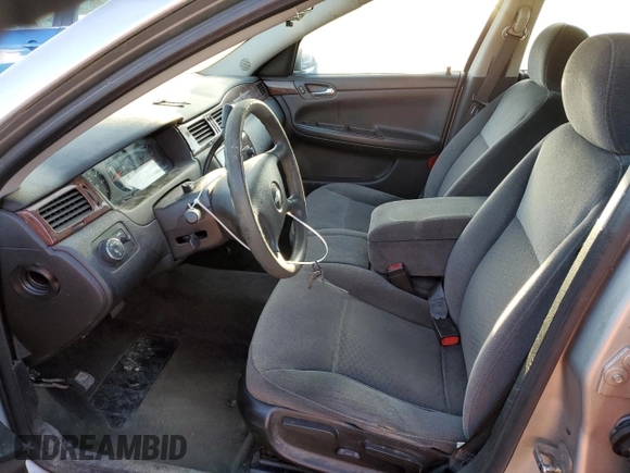 2008 Chevrolet Impala LS with VIN 2G1WB58N989195656, listed as a Copart auction lot 42233925 with 186,117 mi miles and Non Repairable. Bid and sale history available at DreamBid. Image 7.