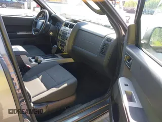 2012 Ford Escape XLT с VIN 1FMCU9D73CKA19398, выставлен на аукционе IAAI как лот 42422093 с пробегом 155 506 миль миль и . История ставок и продаж доступна на DreamBid. Изображение 5.