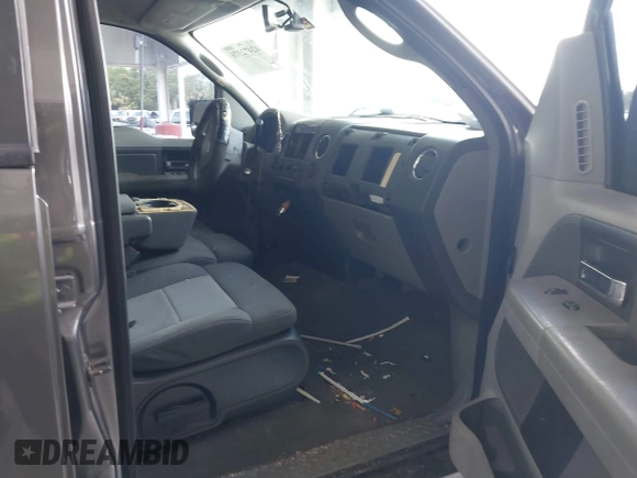 2007 Ford F-150 XLT z VIN 1FTPW12V87FA44038, wystawiony jako IAAI lot #42472376 z przebiegiem 212 287 mil mil oraz . Historia ofert i sprzedaży dostępna na DreamBid. Obrazek 5.