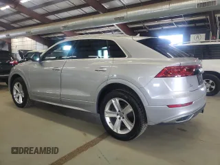 2019 Audi Q8 Premium z VIN WA1AVAF12KD030389, wystawiony jako Copart lot #60860675 z przebiegiem 118 306 mil mil oraz Czysty tytuł • Clean title. Historia ofert i sprzedaży dostępna na DreamBid. Obrazek 2.