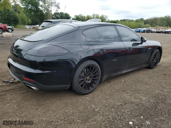 2015 Porsche Panamera 4 with VIN WP0AA2A71FL006079, listed as a Copart auction lot 68807744 with 110,356 mi miles and Salvage Title. Bid and sale history available at carsss.com. Image 3.