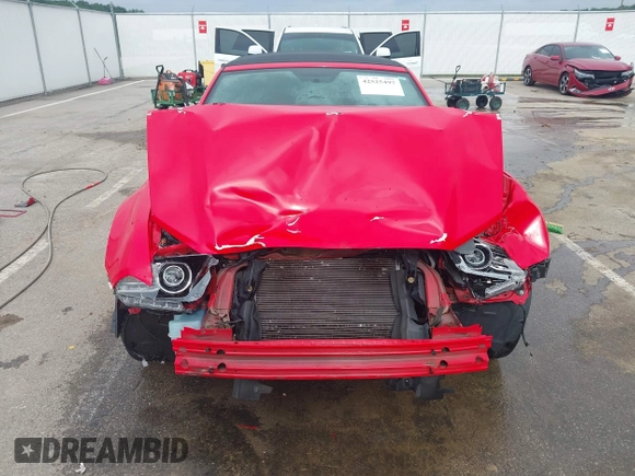 2013 Ford Mustang V6 z VIN 1ZVBP8EM4D5221864, wystawiony jako IAAI lot #42525497 z przebiegiem 130 482 mil mil oraz . Historia ofert i sprzedaży dostępna na DreamBid. Obrazek 13.