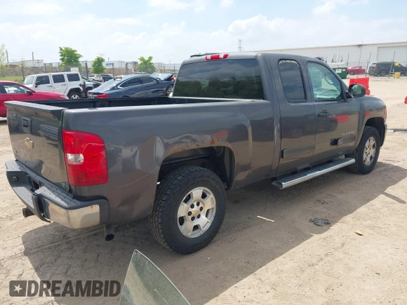 2011 Chevrolet Silverado 1500 LT with VIN 1GCRCSE02BZ353972, listed as a IAAI auction lot 42267520 with 164,257 mi miles and . Bid and sale history available at DreamBid. Image 4.
