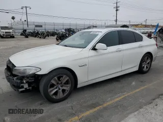 2011 BMW 5 Series 528i z VIN WBAFR1C59BC744322, wystawiony jako Copart lot #60650415 z przebiegiem 193 899 mil mil oraz Szkoda całkowita • Salvage title. Historia ofert i sprzedaży dostępna na DreamBid. Obrazek 1.