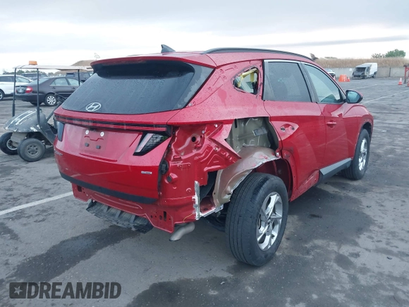 2022 Hyundai Tucson SEL z VIN 5NMJBCAE6NH036051, wystawiony jako IAAI lot #42257485 z przebiegiem 36 642 mil mil oraz . Historia ofert i sprzedaży dostępna na DreamBid. Obrazek 6.