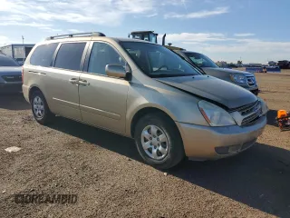 2008 Kia Sedona LX with VIN KNDMB233386231965, listed as a Copart auction lot 66211254 with 218,599 mi miles and Salvage Title. Bid and sale history available at carsss.com. Image 4.