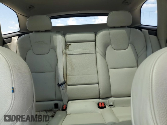 2020 Volvo XC60 Momentum with VIN YV4A22RK3L1494087, listed as a Copart auction lot 61652465 with 78,045 mi miles and Clean title. Bid and sale history available at DreamBid. Image 10.