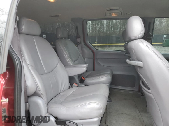 1999 Chrysler Town & Country LXi with VIN 1C4GP54L9XB642808, listed as a Copart auction lot 51097785 with 183,715 mi miles and Salvage Title. Bid and sale history available at carsss.com. Image 11.