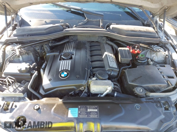2009 BMW 5 Series 528i with VIN WBANU53569C122787, listed as a IAAI auction lot 41286237 with Not Provided miles and . Bid and sale history available at carsss.com. Image 10.