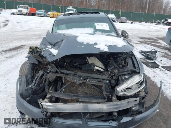 2017 BMW 3 Series 330i xDrive with VIN WBA8D9G50HNU60185, listed as a IAAI auction lot 41386711 with 1 mi miles. Bid and sale history available at carsss.com. Image 12.