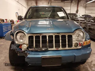 2006 Jeep Liberty Limited with VIN 1J4GL58K76W196950, listed as a IAAI auction lot 41467927 with 125,649 mi miles. Bid and sale history available at carsss.com. Image 12.