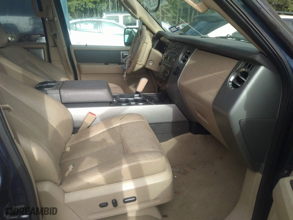 2014 Ford Expedition EL XLT with VIN 1FMJK1H52EEF49578, listed as a IAAI auction lot 31108203 with 159,139 mi miles. Bid and sale history available at carsss.com. Image 5.