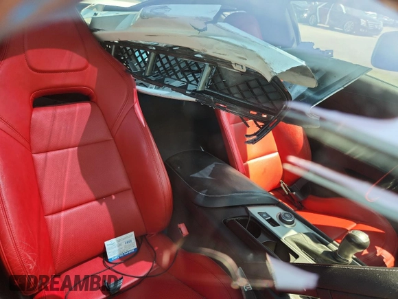 2015 Chevrolet Corvette 1LT с VIN 1G1YA2D73F5104585, выставлен на аукционе Copart как лот 59790745 с пробегом Не указан миль и Списание • Salvage title. История ставок и продаж доступна на DreamBid. Изображение 12.