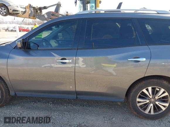 2017 Nissan Pathfinder S with VIN 5N1DR2MN1HC903322, listed as a IAAI auction lot 41513482 with 131,078 mi miles and . Bid and sale history available at DreamBid. Image 14.