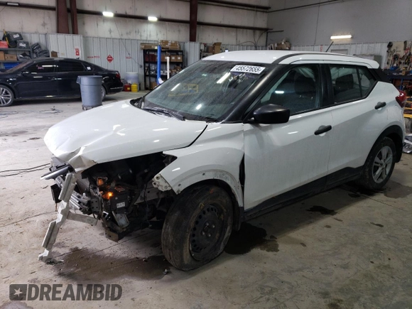 2020 Nissan Kicks S with VIN 3N1CP5BV1LL572431, listed as a Copart auction lot 45572655 with 49,903 mi miles and Salvage Title. Bid and sale history available at carsss.com. Image 1.