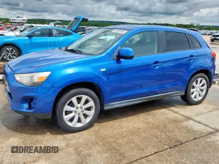 2015 Mitsubishi Outlander ES with VIN 4A4AP3AU3FE017026, listed as a Copart auction lot 60235355 with 171,143 mi miles and Salvage title. Bid and sale history available at DreamBid. Image 1.