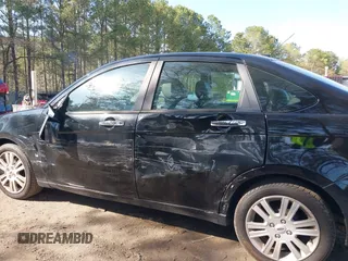 2010 Ford Focus SEL with VIN 1FAHP3HN4AW231889, listed as a IAAI auction lot 41901822 with 129,450 mi miles. Bid and sale history available at carsss.com. Image 6.