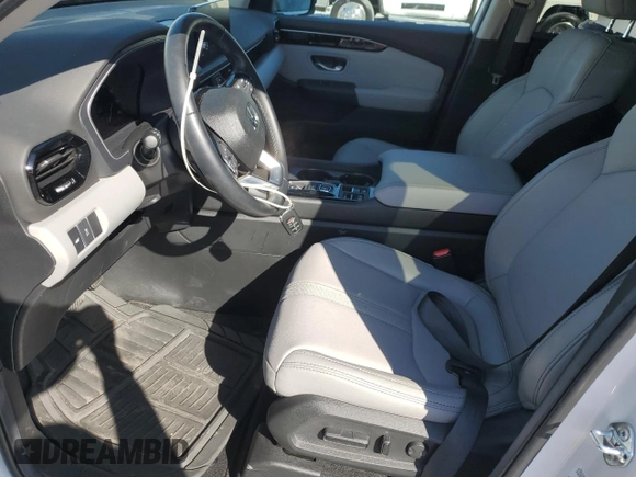 2025 Honda Pilot EX-L with VIN 5FNYG2H41SB007741, listed as a Copart auction lot 45965725 with 11,858 mi miles and Salvage Title. Bid and sale history available at carsss.com. Image 7.