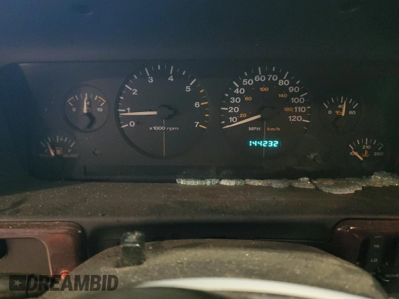 1998 Jeep Grand Cherokee Limited z VIN 1J4GZ88Z0WC276394, wystawiony jako Copart lot #46702355 z przebiegiem 144 232 mil mil oraz Szkoda całkowita • Salvage title. Historia ofert i sprzedaży dostępna na DreamBid. Obrazek 9.