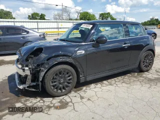 2015 MINI Hardtop with VIN WMWXM5C55F3A04740, listed as a Copart auction lot 61616655 with 95,108 mi miles and Salvage title. Bid and sale history available at DreamBid. Image 1.