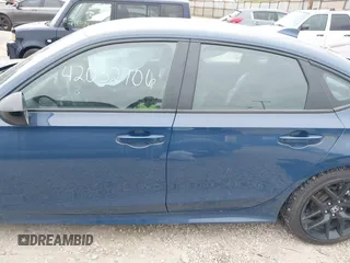 2025 Honda Civic Sport z VIN 2HGFE2F56SH549101, wystawiony jako IAAI lot #42032706 z przebiegiem 12 820 mil mil oraz . Historia ofert i sprzedaży dostępna na DreamBid. Obrazek 14.