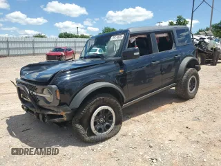 2023 Ford Bronco z VIN 1FMEE5DP8PLA87016, wystawiony jako Copart lot #59170025 z przebiegiem 38 503 mil mil oraz Szkoda całkowita • Salvage title. Historia ofert i sprzedaży dostępna na DreamBid. Obrazek 1.