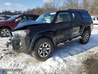 2022 Toyota 4Runner TRD Off Road with VIN JTEPU5JR8N6023099, listed as a Copart auction lot 89218745 with 20,987 mi miles and Clean Title. Bid and sale history available at carsss.com. Image 1.