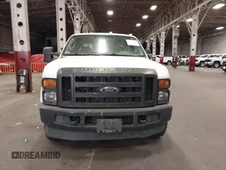 2010 Ford F-250 XL with VIN 1FTSW2BRXAEB38261, listed as a IAAI auction lot 42595048 with 67,935 mi miles and . Bid and sale history available at DreamBid. Image 12.